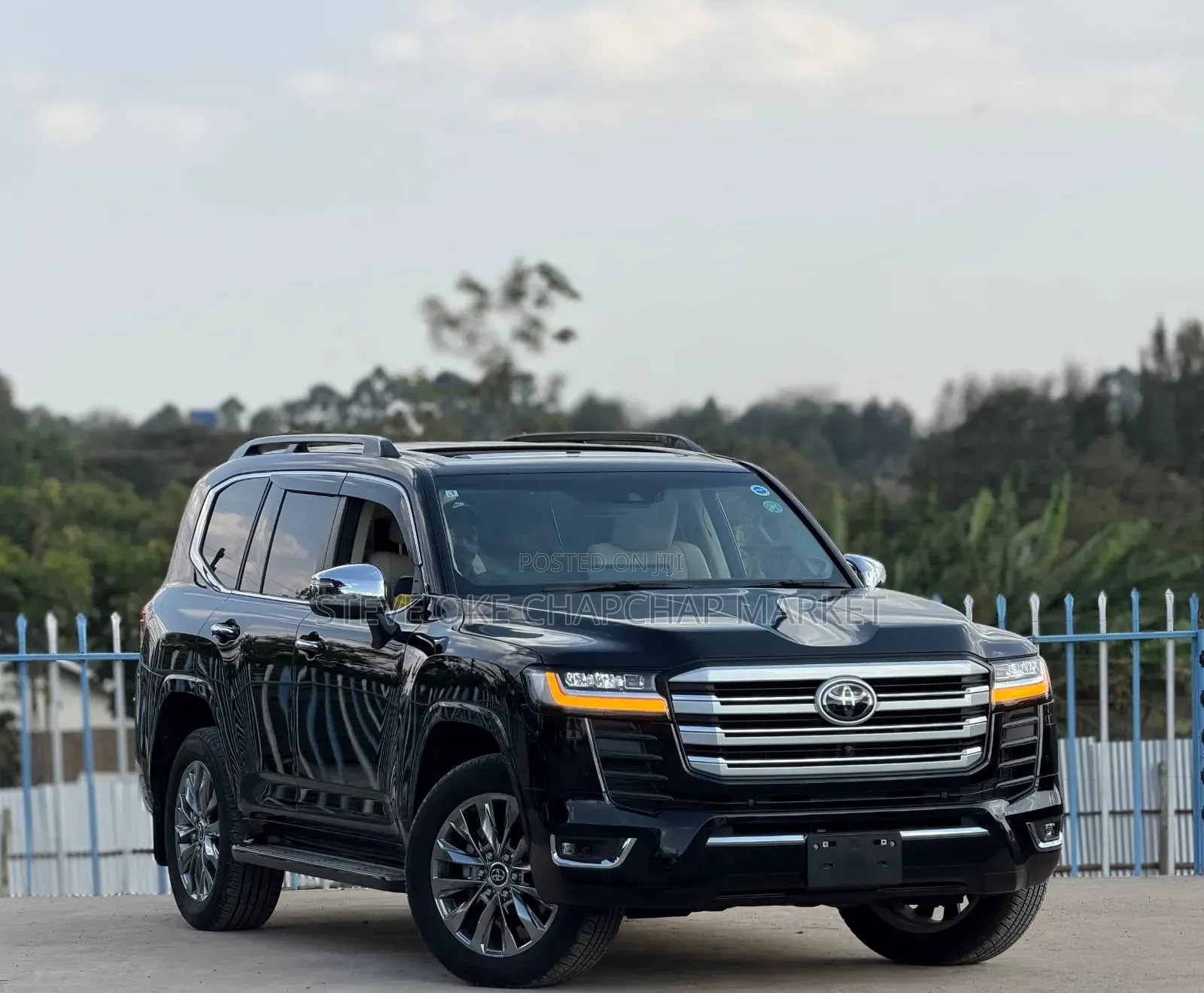 Toyota Land Cruiser LC300 2022 Matt Black