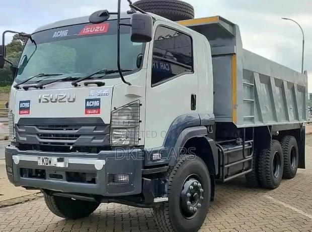 Isuzu FVZ Bluepower - thumbnail 2
