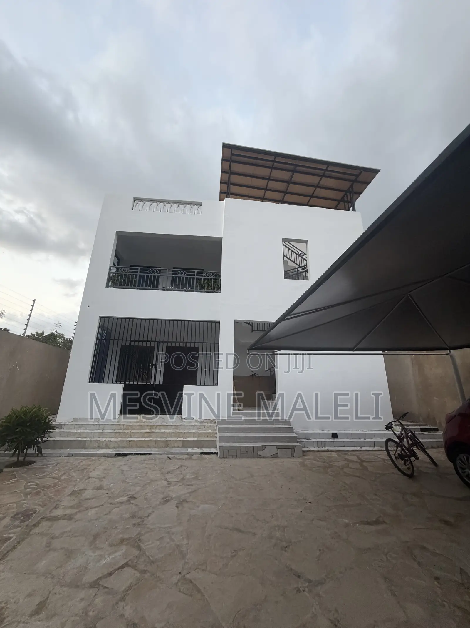 Furnished 2bdrm Apartment in Smiling Fish, Diani for sale