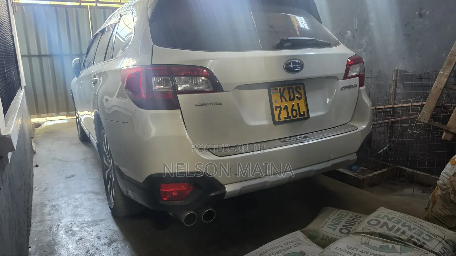 Subaru Outback 2.5i Limited AWD 2017 White