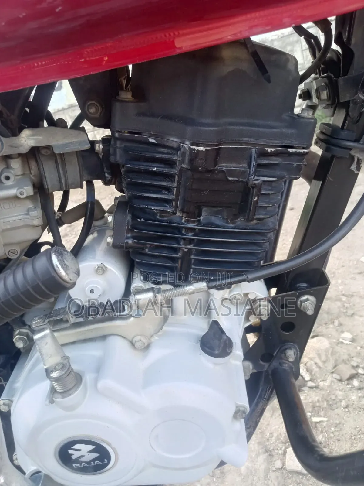 Bajaj Boxer 150 UG 2025 Red