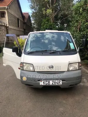 Nissan Caravan 2014 White