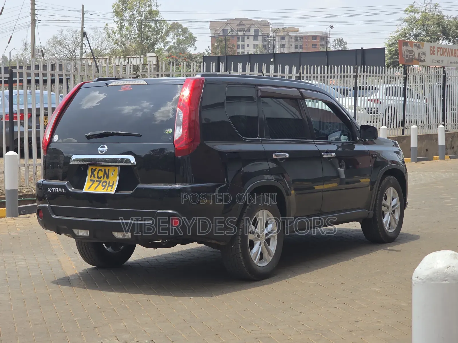 Nissan X-Trail 2010 Black