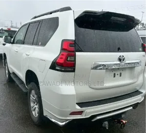 Toyota Land Cruiser Prado 2.8 2020 White