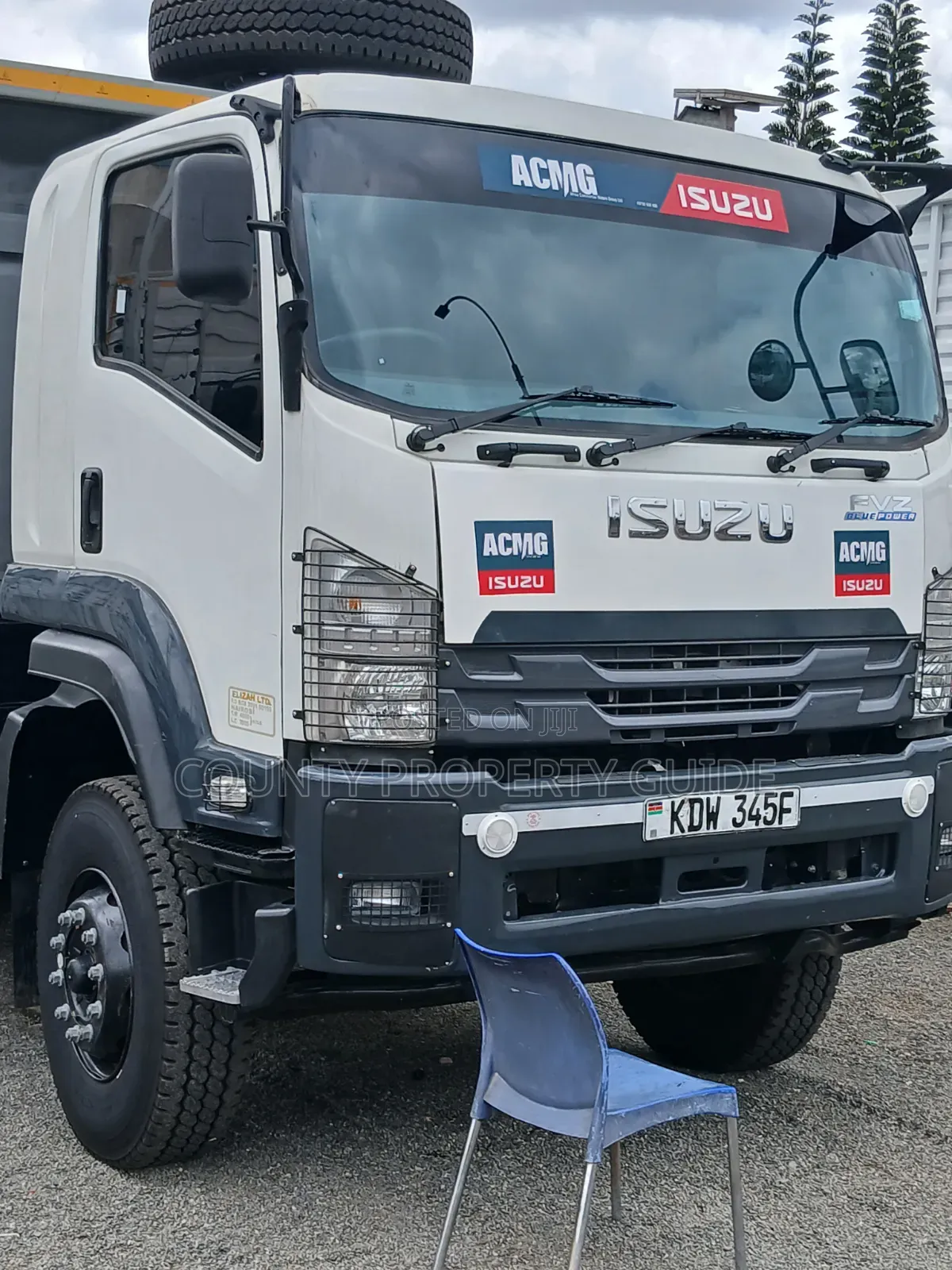 Isuzu KDW FVZ Tipper as Good as New. Safi Kama Pamba at Only KSHS 9.7m