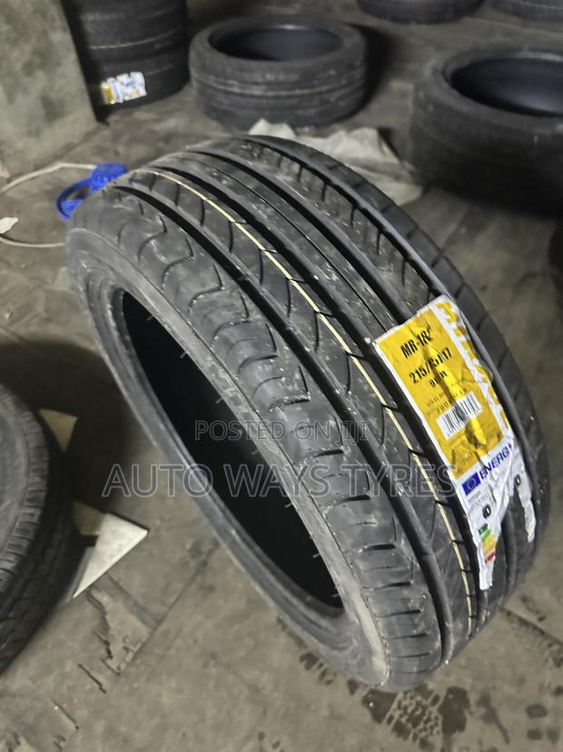 215/45r17 Mirage Tyre - thumbnail 2