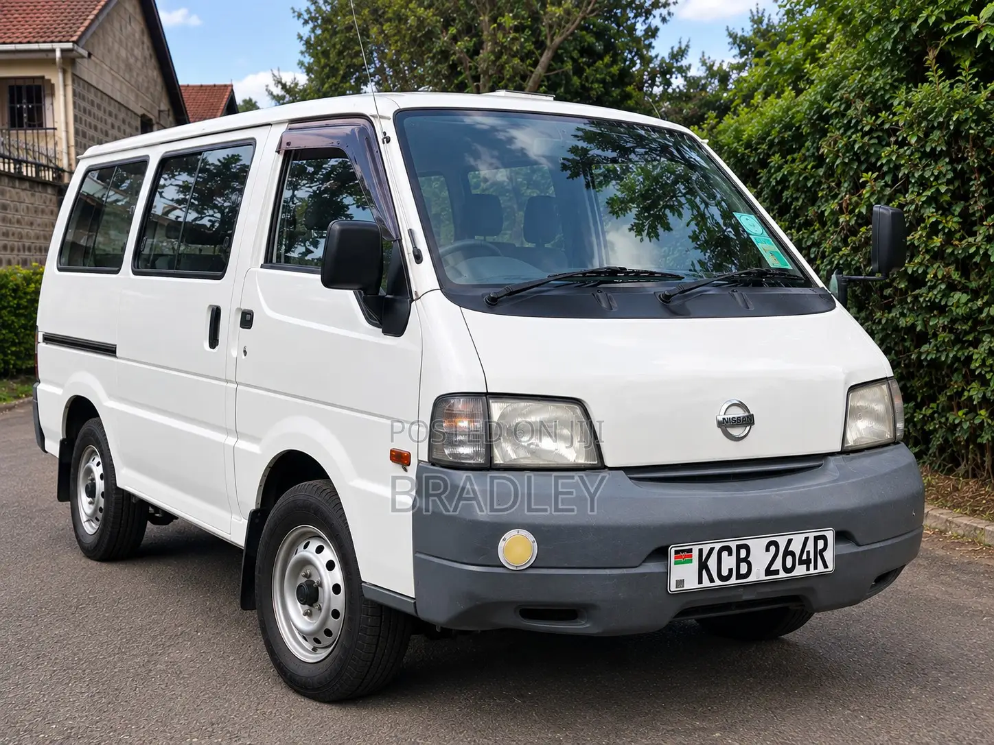 Nissan Caravan 2014 White