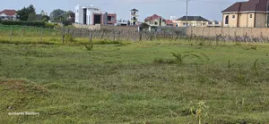 Full 1⁄4 Plot for Sale in Racecours Malel Behind Racecours School.