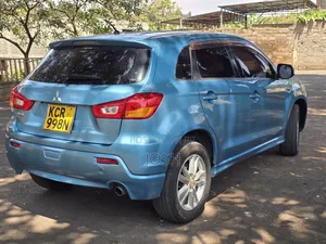 Mitsubishi RVR 2.0 2011 Blue