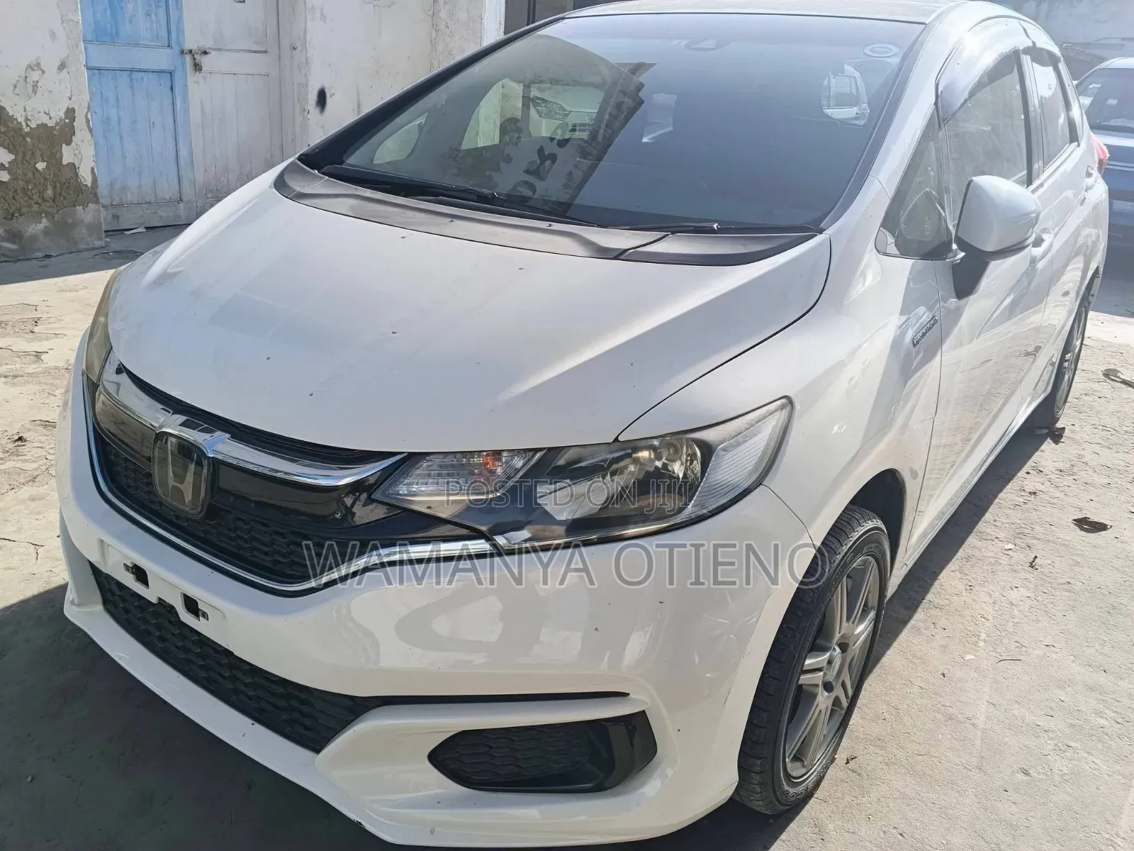 Personal Driver With Own Car – Kenya