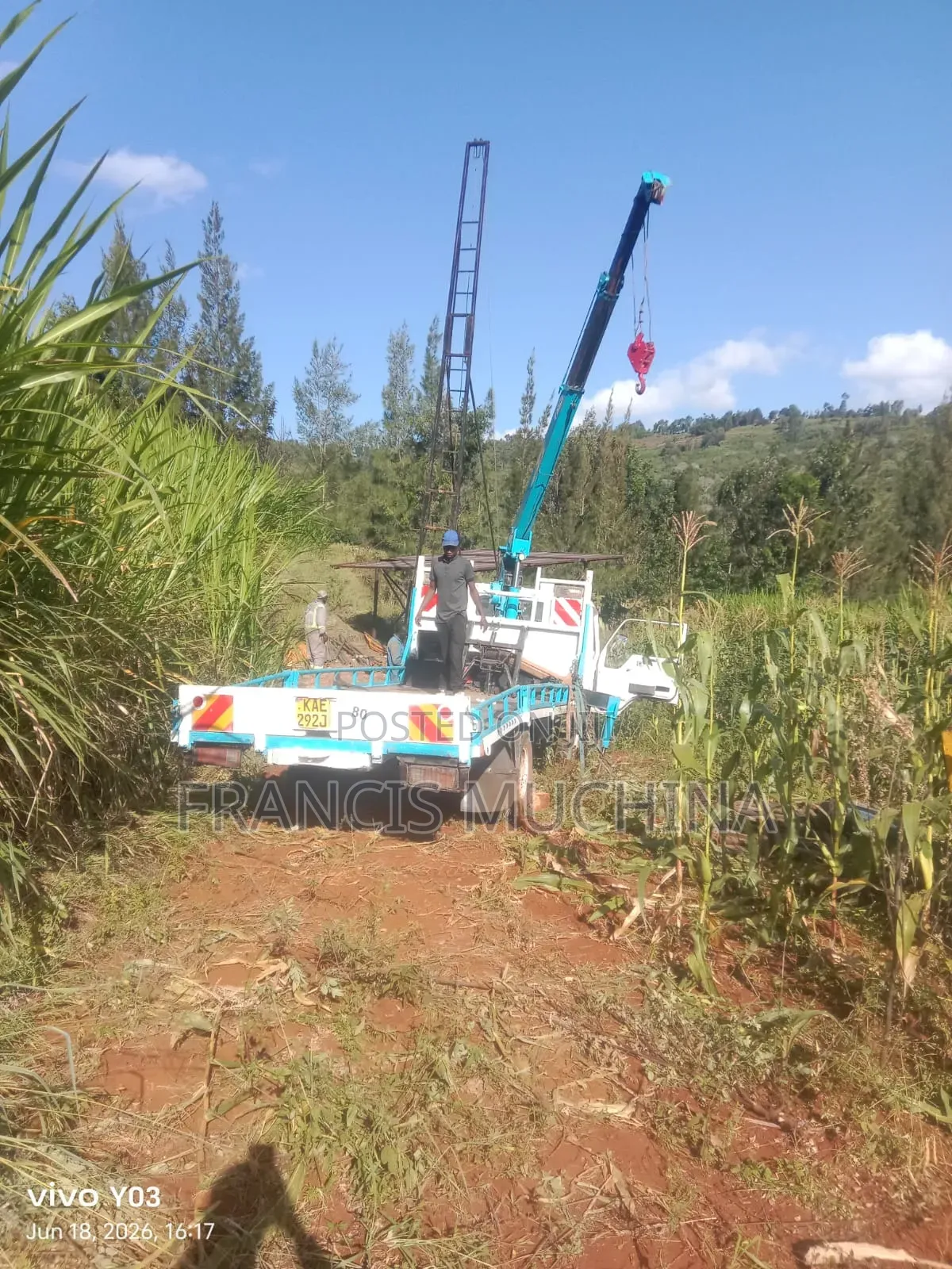 Canter 4d31 2.5t Crane