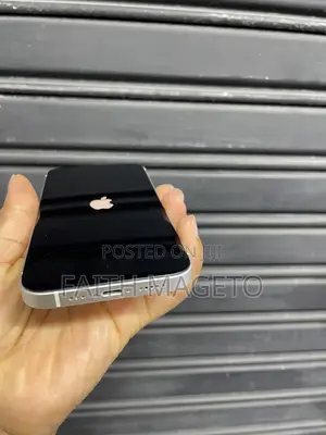 Apple iPhone 13 256 GB White