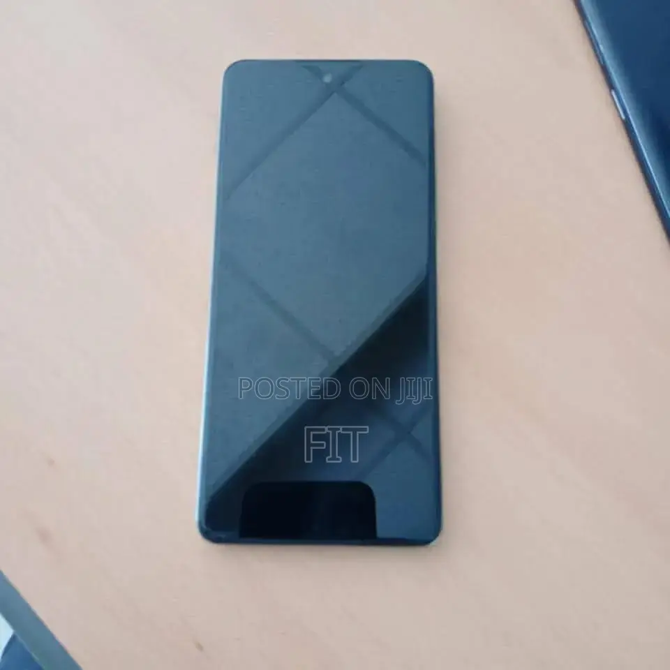 Tecno Spark 20 Pro 256 GB Gold