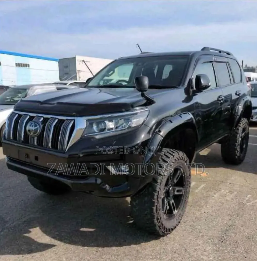 Toyota Land Cruiser Prado 2.8 2019 Black