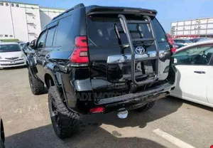Toyota Land Cruiser Prado 2.8 2019 Black
