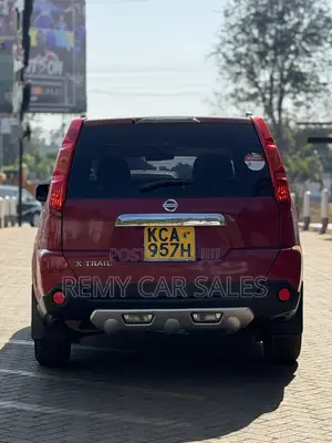 Nissan X-Trail 2007 Red