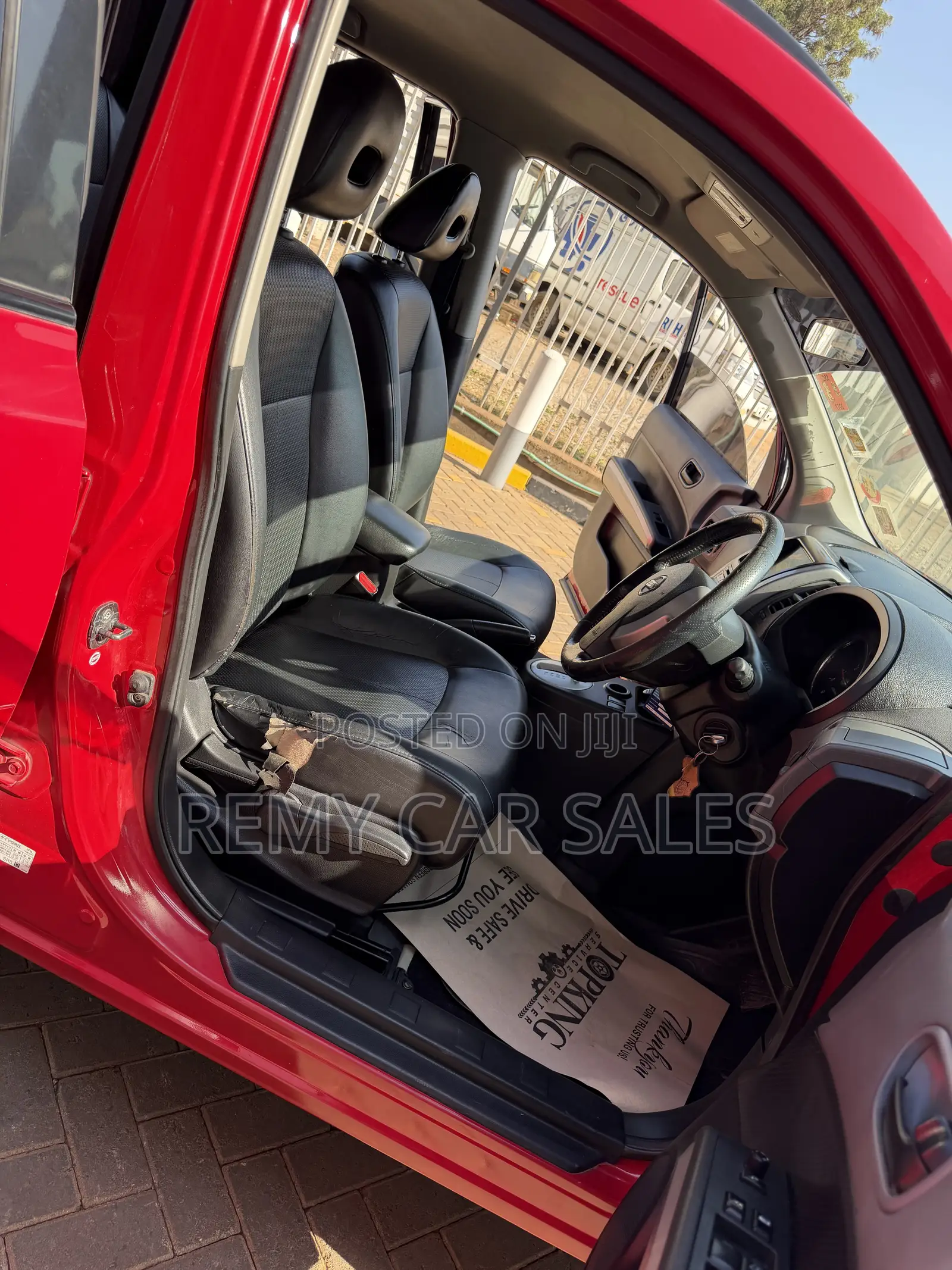 Nissan X-Trail 2007 Red