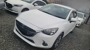 Mazda Demio 2019 White