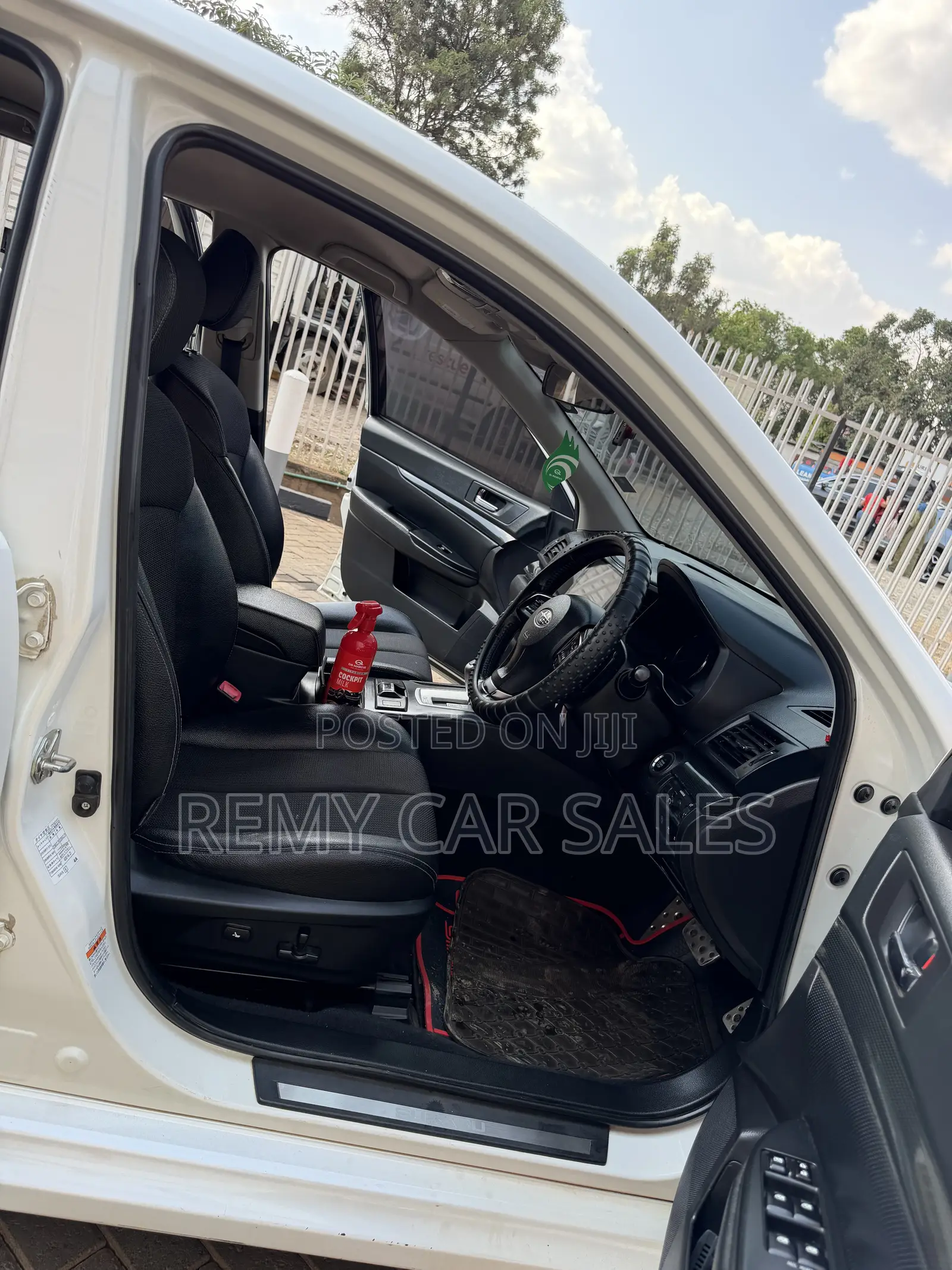 Subaru Legacy 2013 White