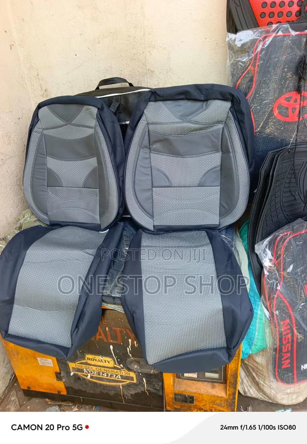 Car Seat Cover Tone Grey Design With Textured Breathable Panel