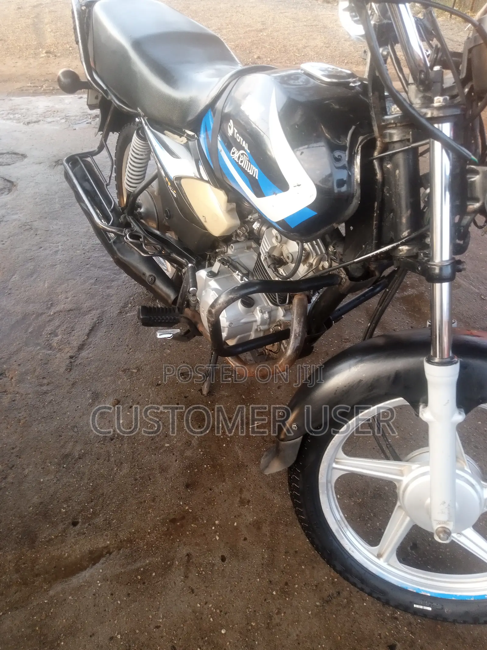 TVS HLX 125 2019 Black