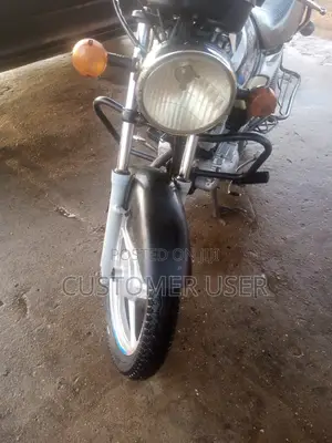 TVS HLX 125 2019 Black