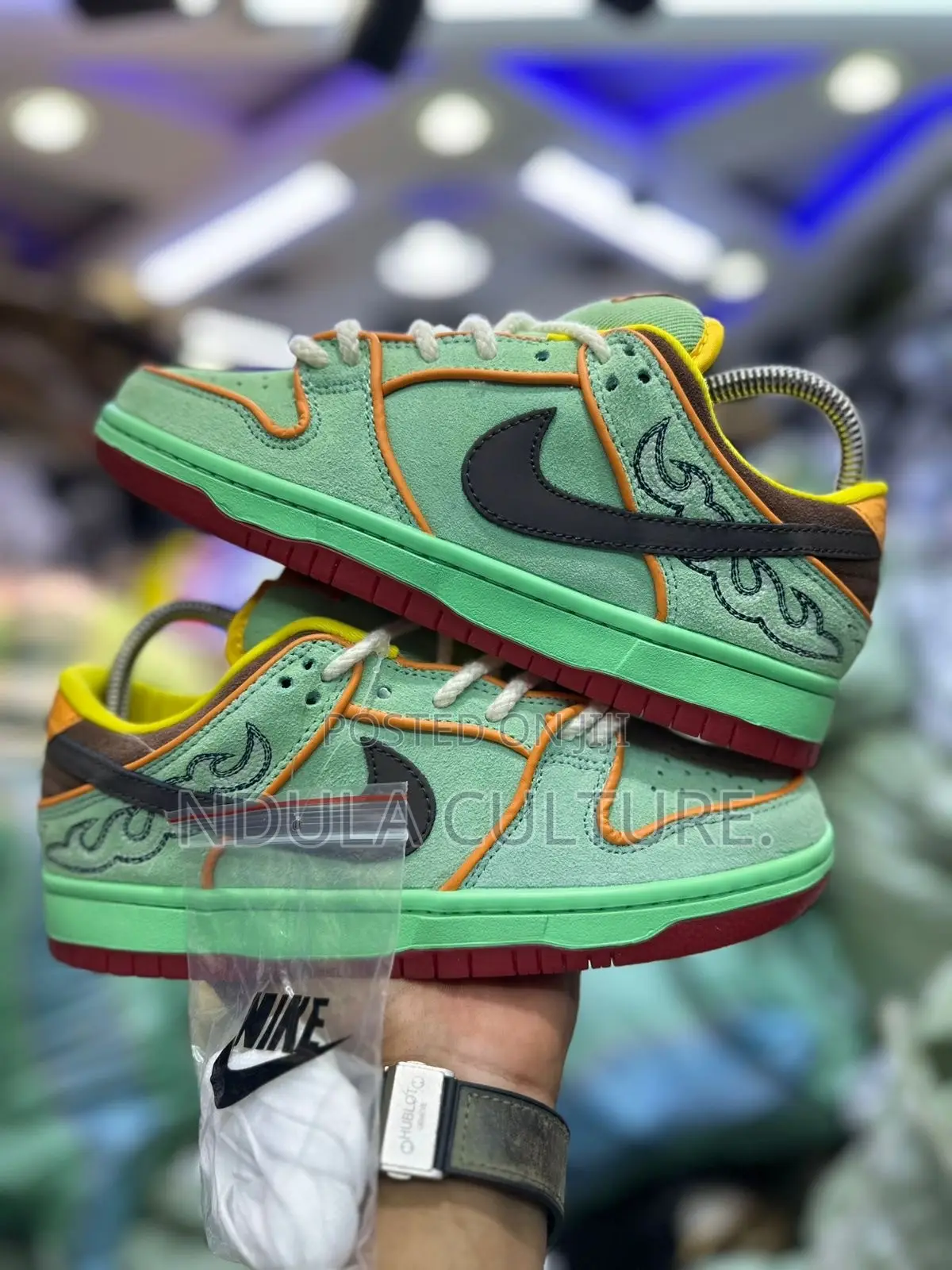 Nike SB Dunk Low 'Rodeo Tourmaline' Sneakers
