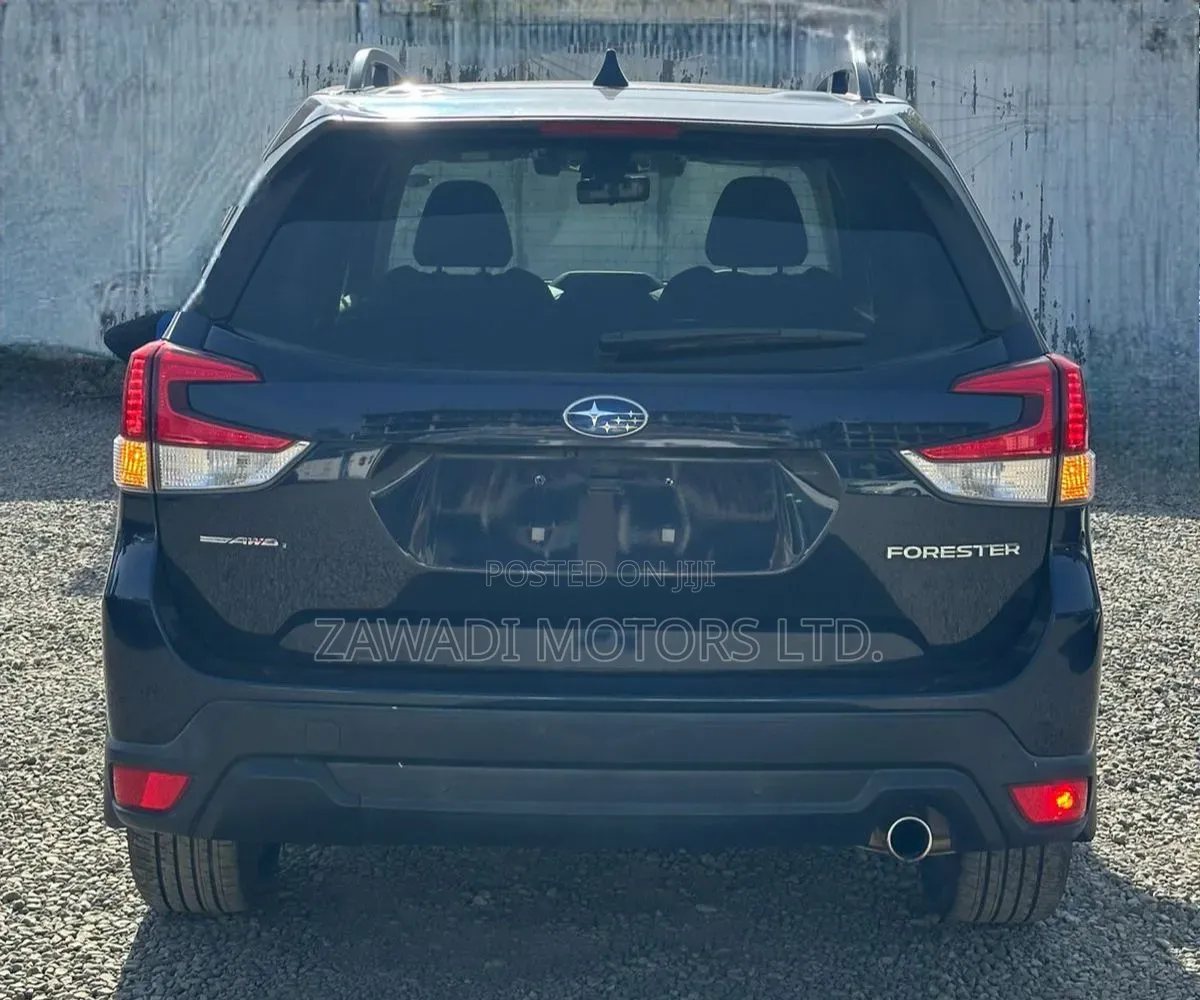 Subaru Forester Limited AWD 2019 Blue