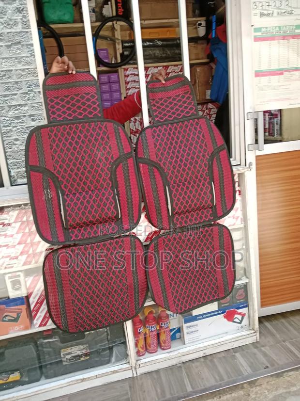 2pcred Black Mesh Front Car Seat Cover With Diamond Pattern - thumbnail 2