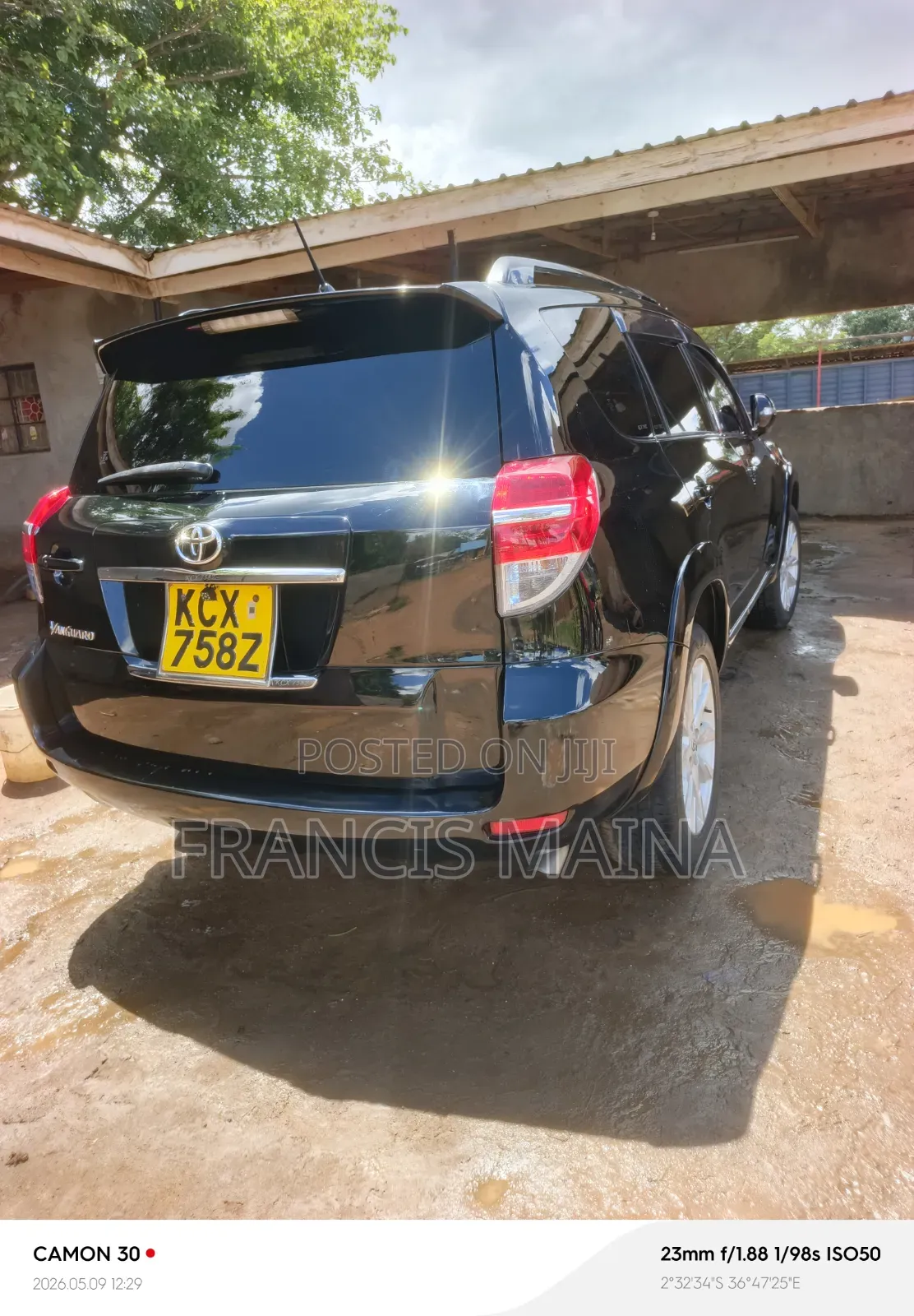 Toyota Vanguard 2012 Black