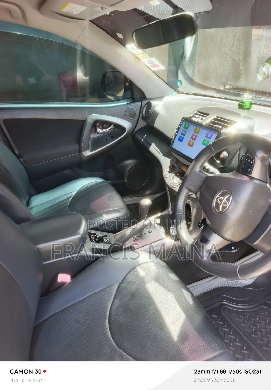 Toyota Vanguard 2012 Black