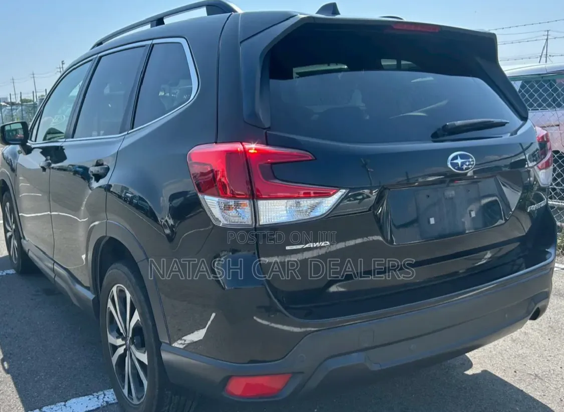 Subaru Forester 2019 Black