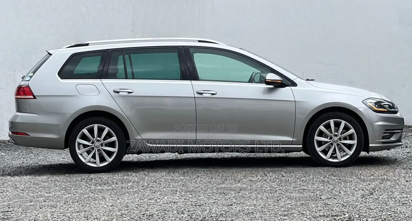 Volkswagen Golf Variant 2019 Gray