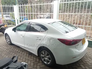 Mazda Axela 2015 White