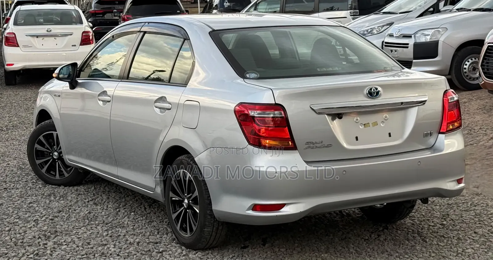 Toyota Axio 1.5 Hybrid G 2WD 2019 Silver
