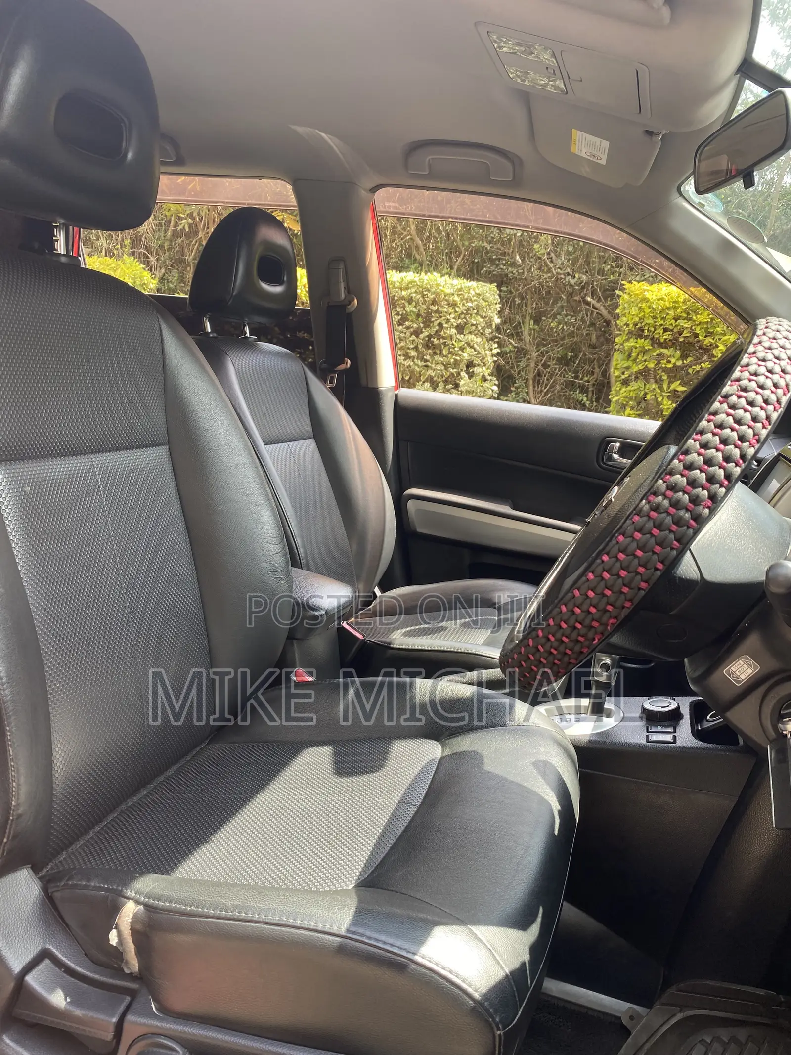 Nissan X-Trail 2.0 Petrol XE 2010 Red