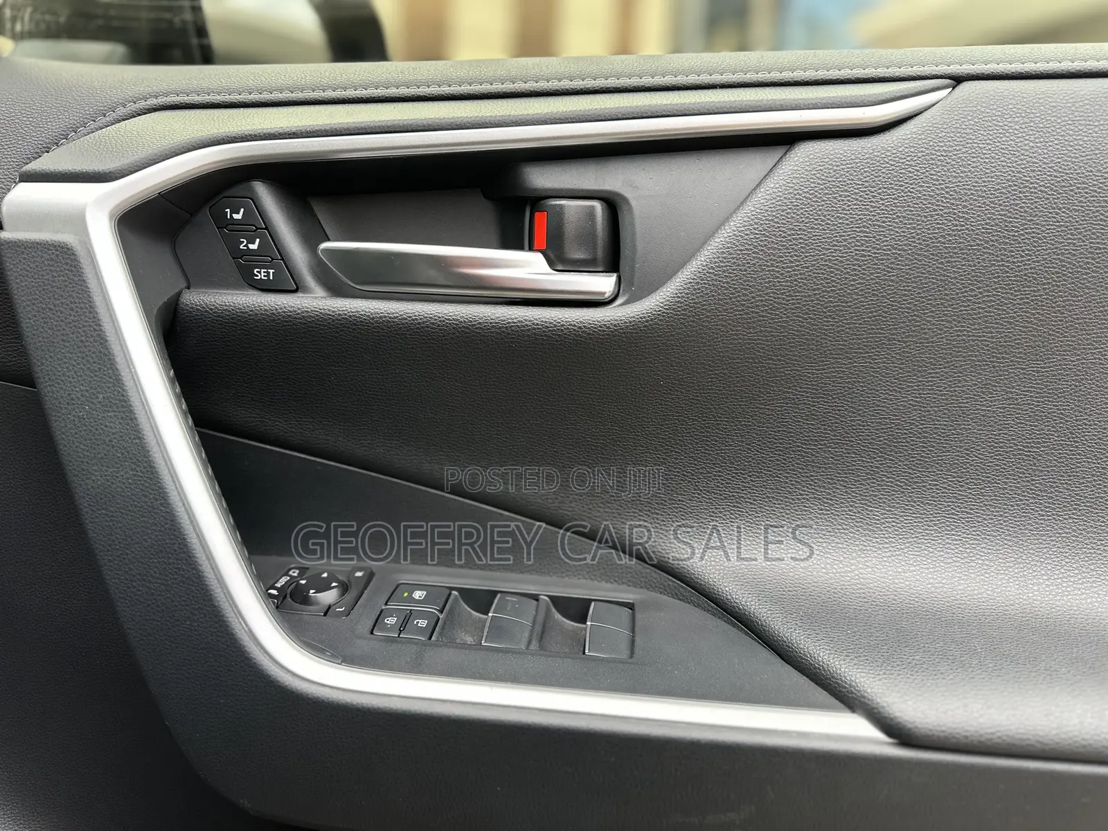 Toyota RAV4 LE AWD 2020 Black