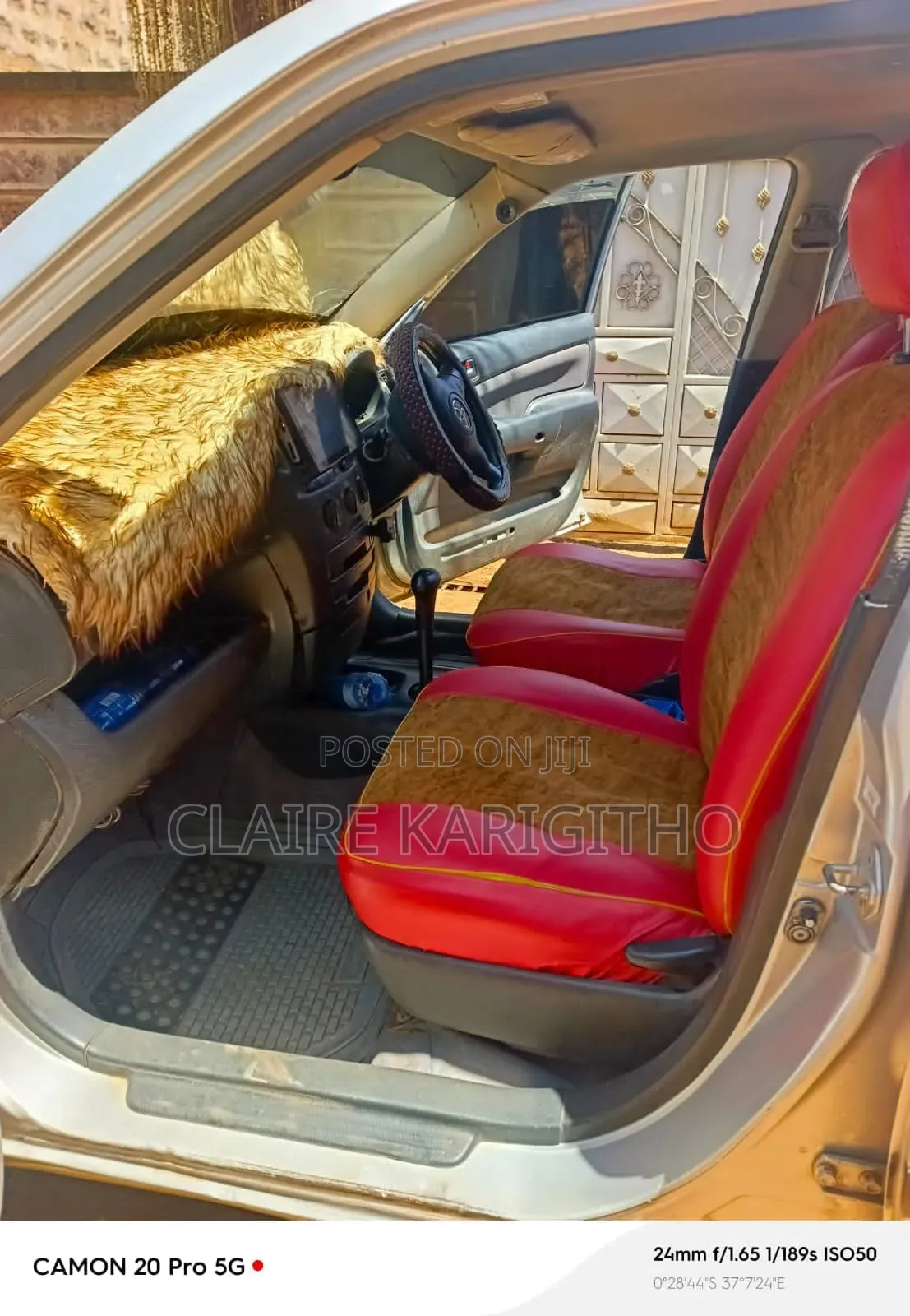 Toyota Succeed SV Premium 2014 Silver