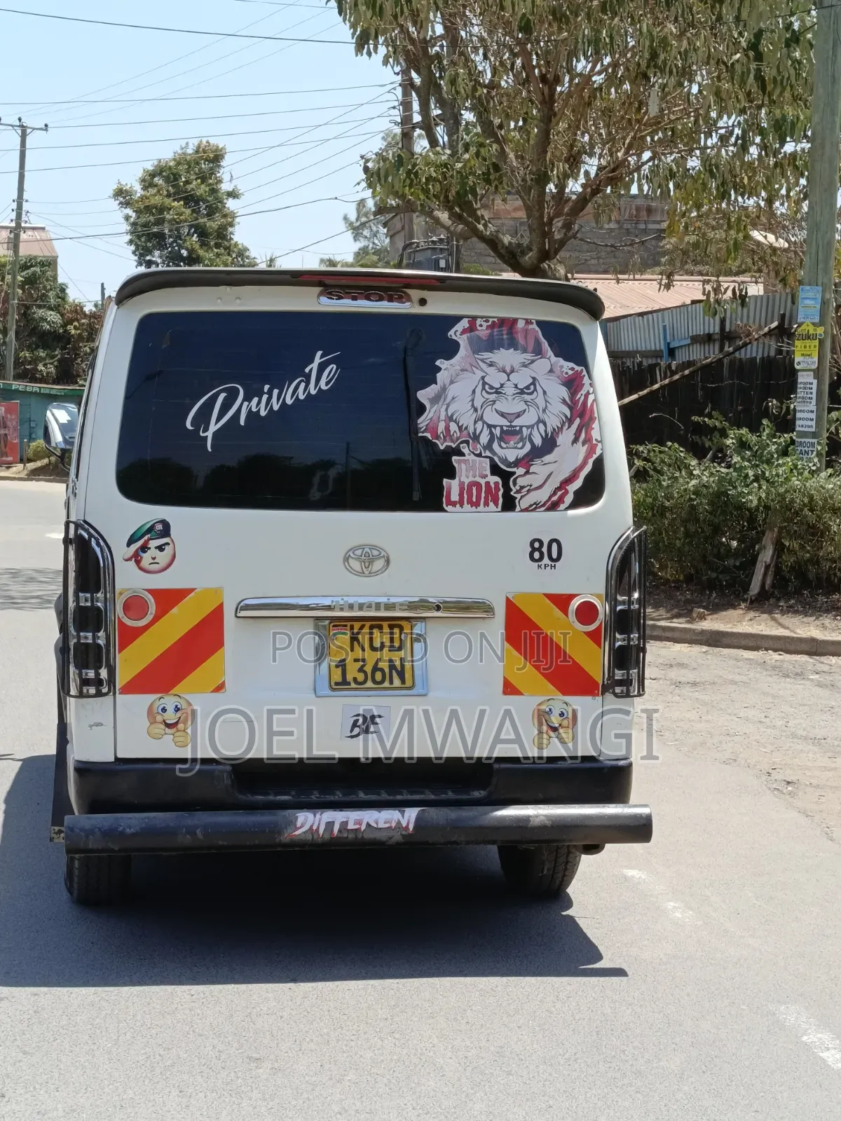 Toyota HiAce 2009 White
