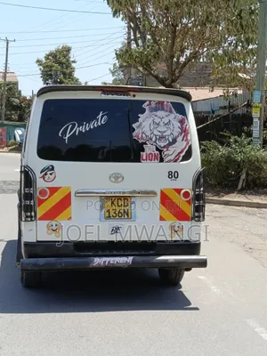 Toyota HiAce 2009 White