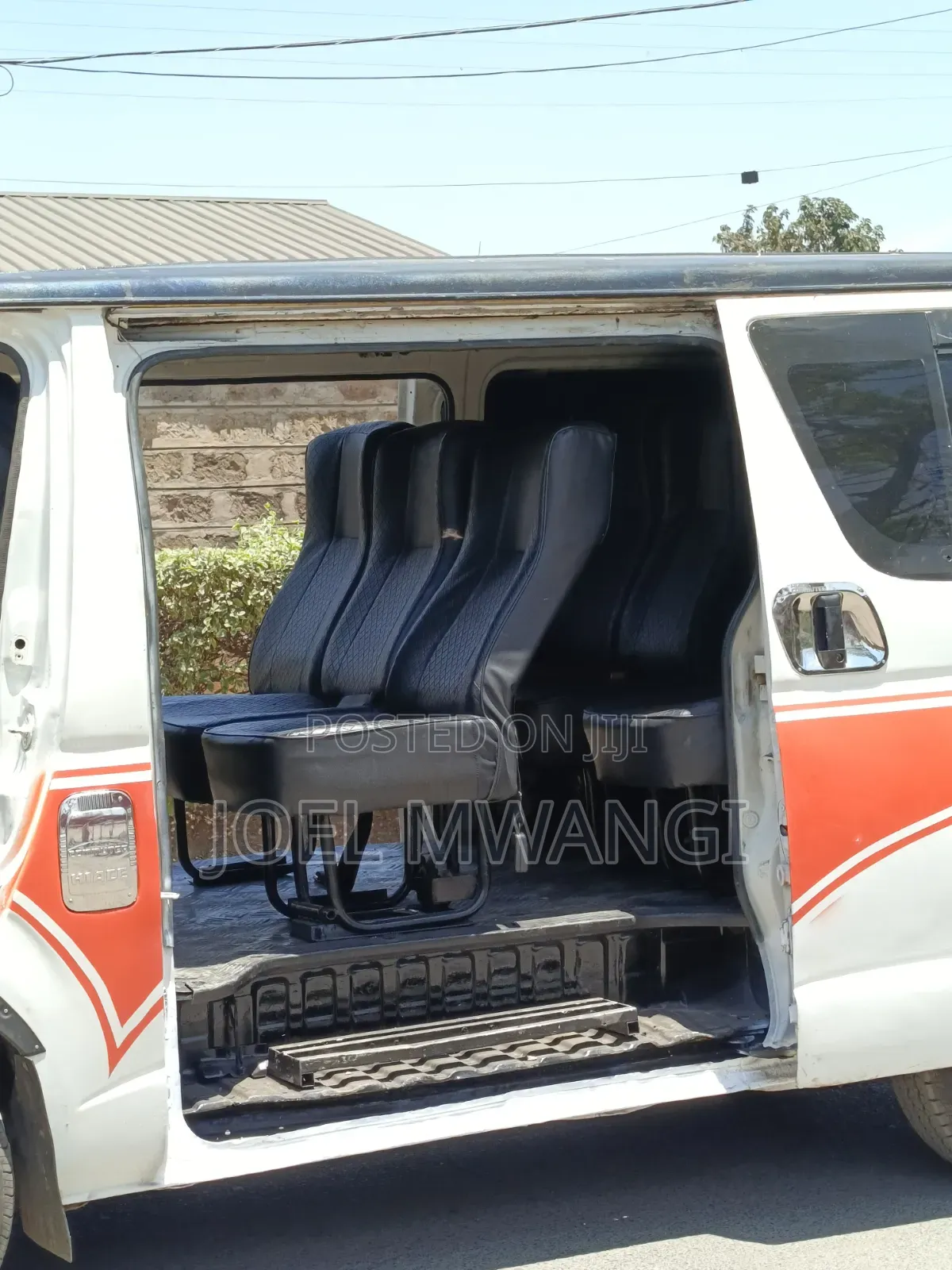 Toyota HiAce 2009 White