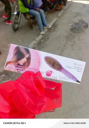 Traditional Hair Brush With Heated Straightener