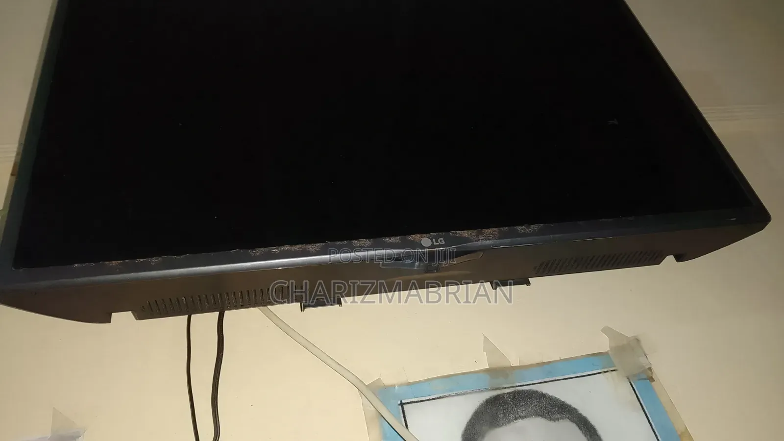 LG TV 32inch