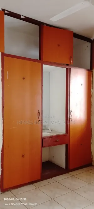 3bdrm Block of Flats in Majengo- Red Star for rent
