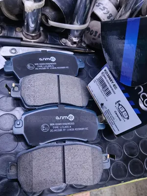 Daihatsu Move/Tanto/Wake,Subaru Chiffon/Stella Front Brake Pads KD3068