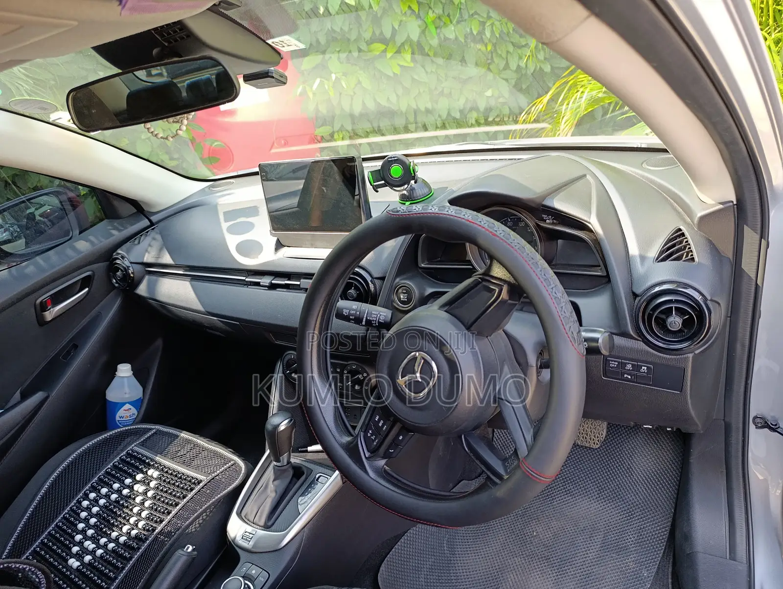 Mazda 2 2019 Silver