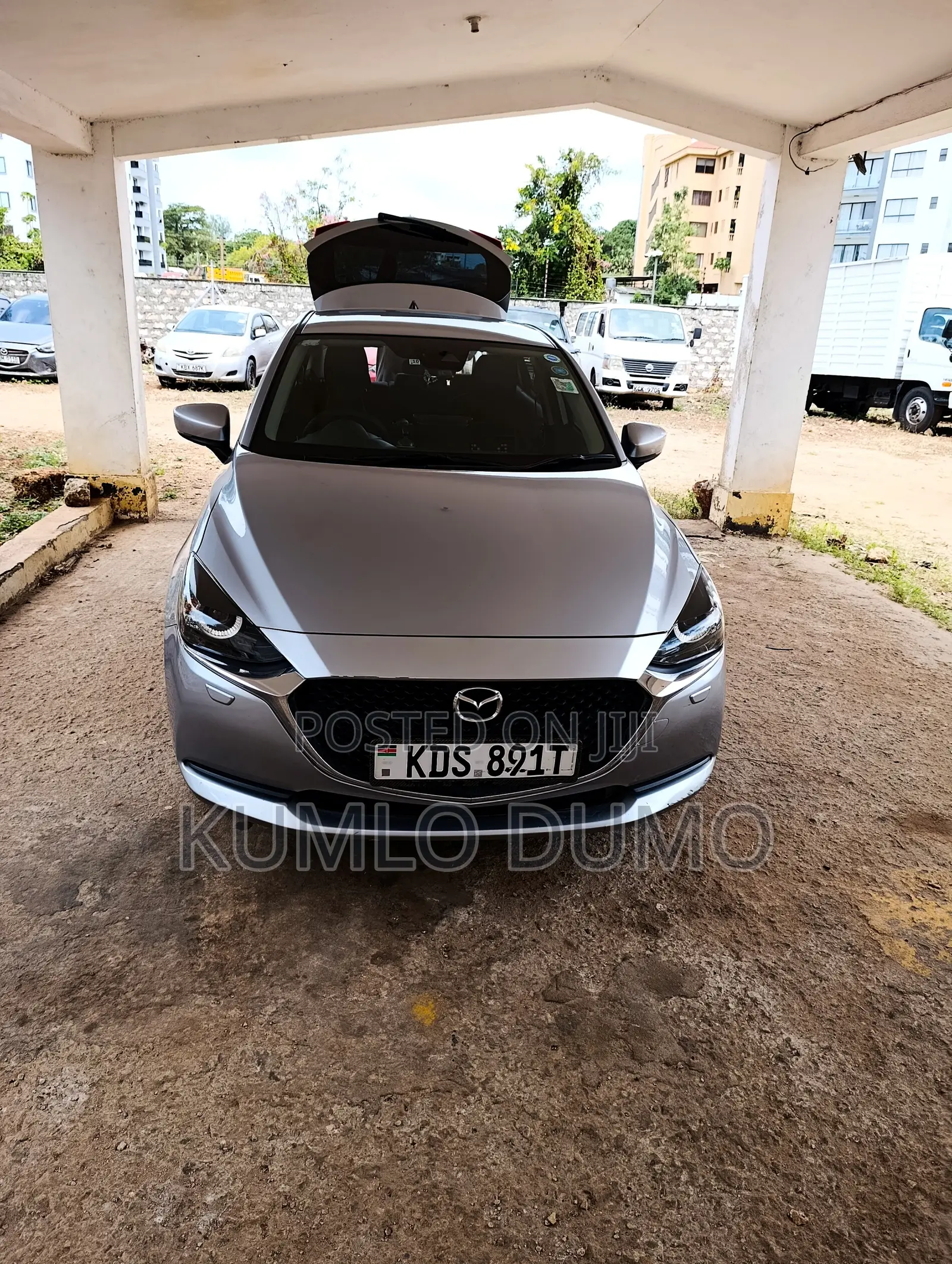 Mazda 2 2019 Silver