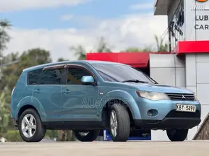 Mitsubishi Outlander 2006 Blue