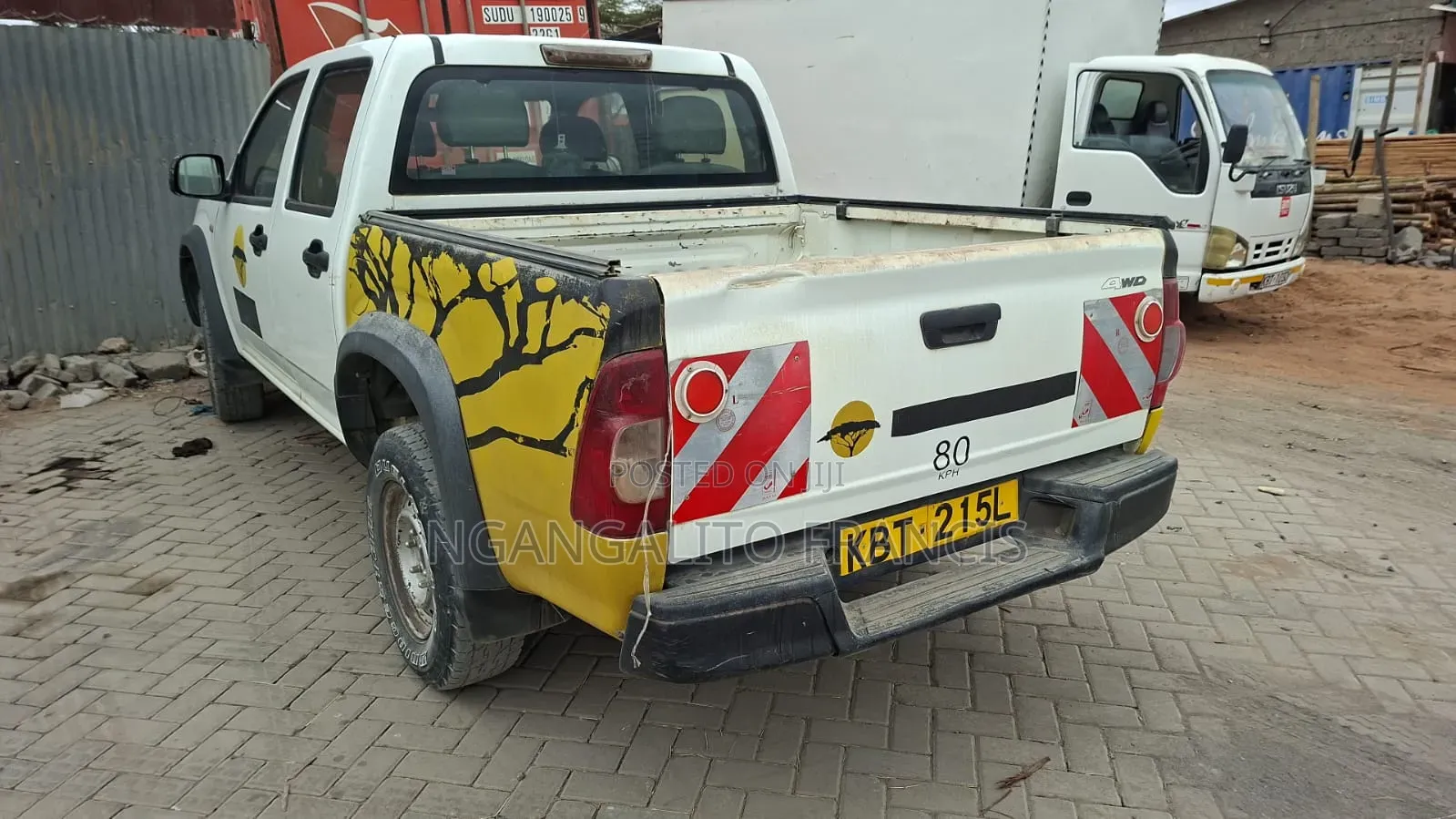 Isuzu D-MAX 2013 White
