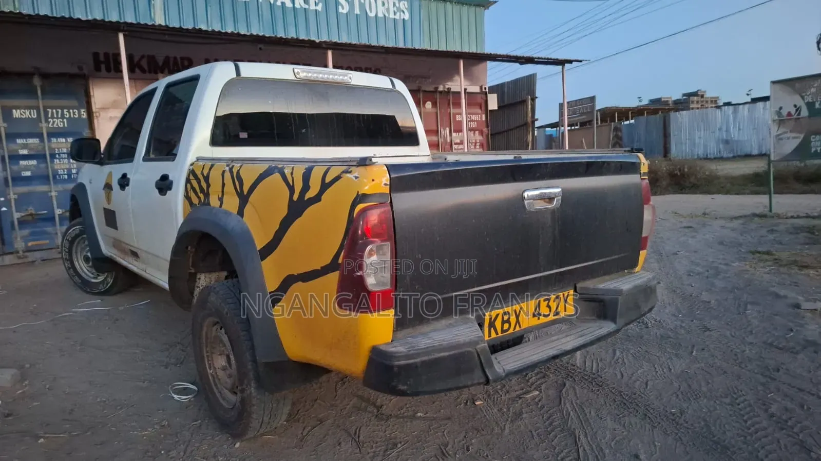 Isuzu D-MAX 2013 White